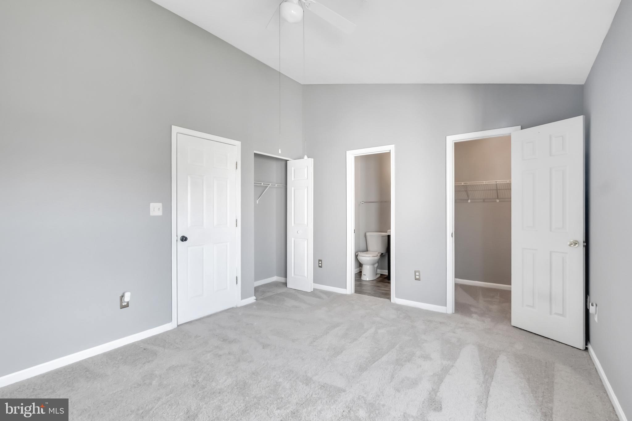 6121 Rose Bay Dr