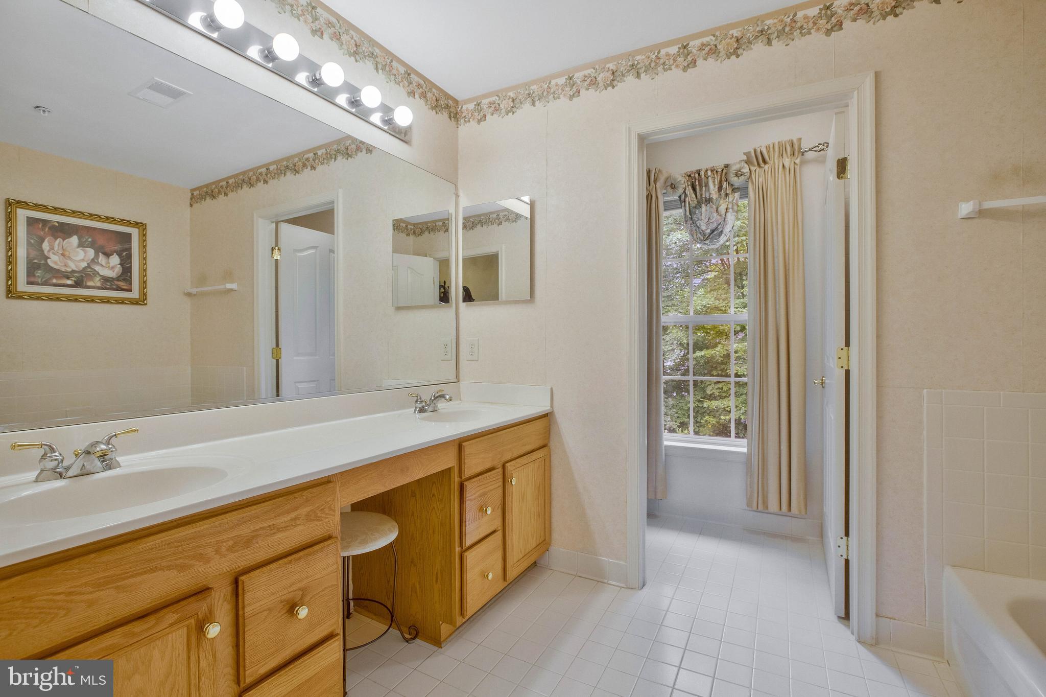 7416 Quixote Ct