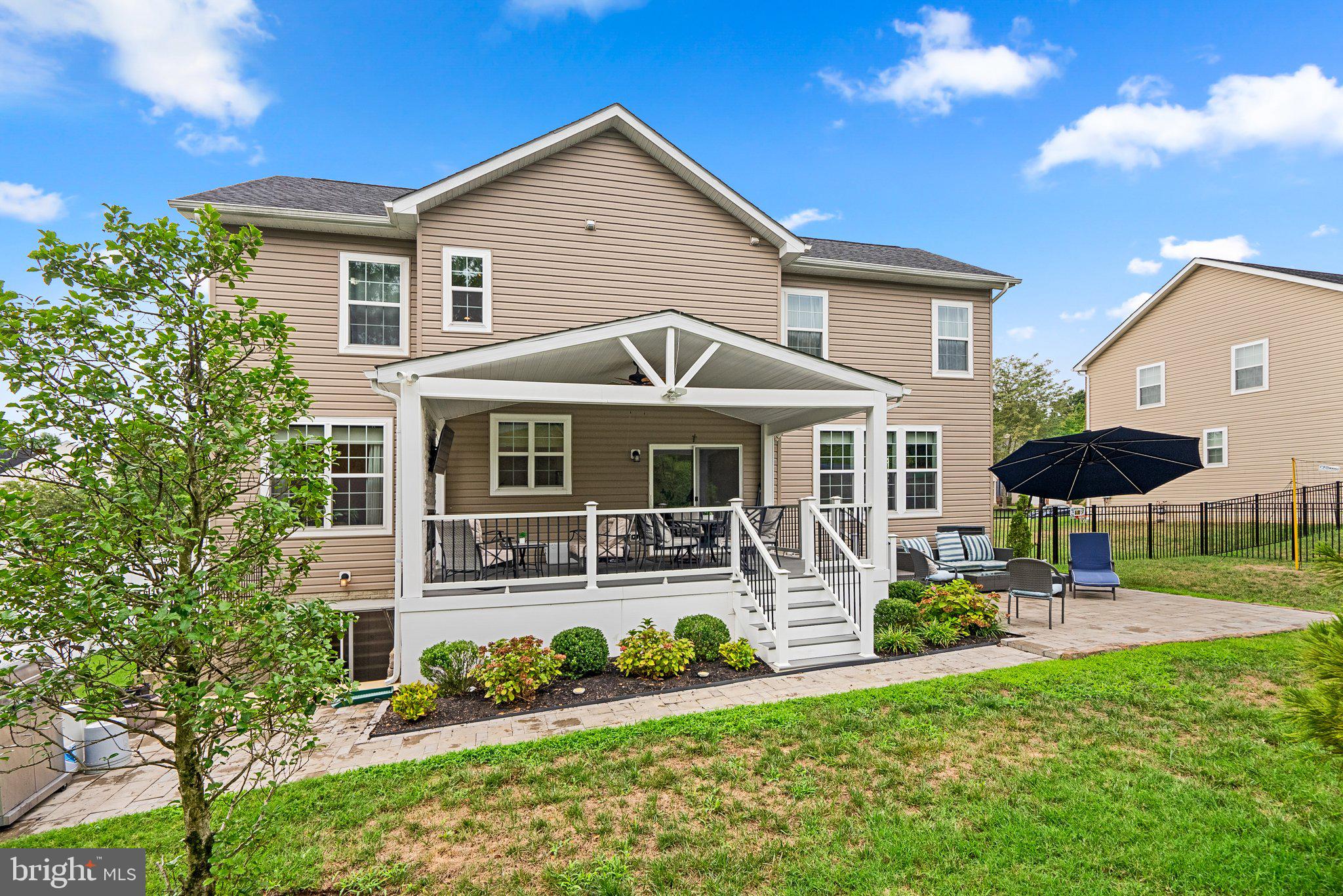 902 MANOR HOUSE DRIVE