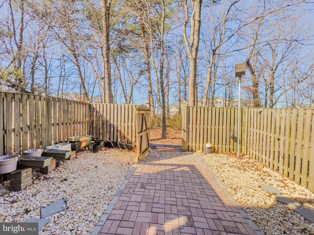 14316 Bonnett Ln