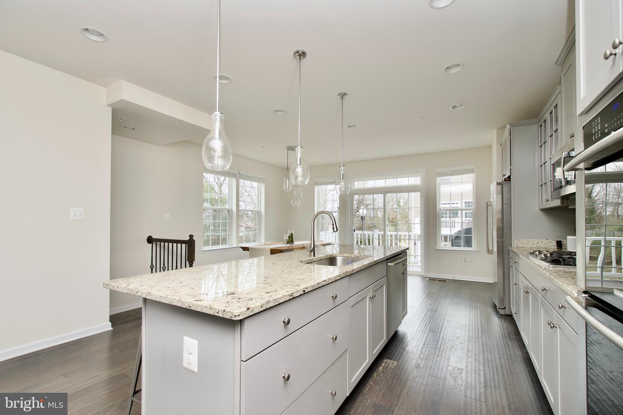 2900 PINEBROOK ROAD