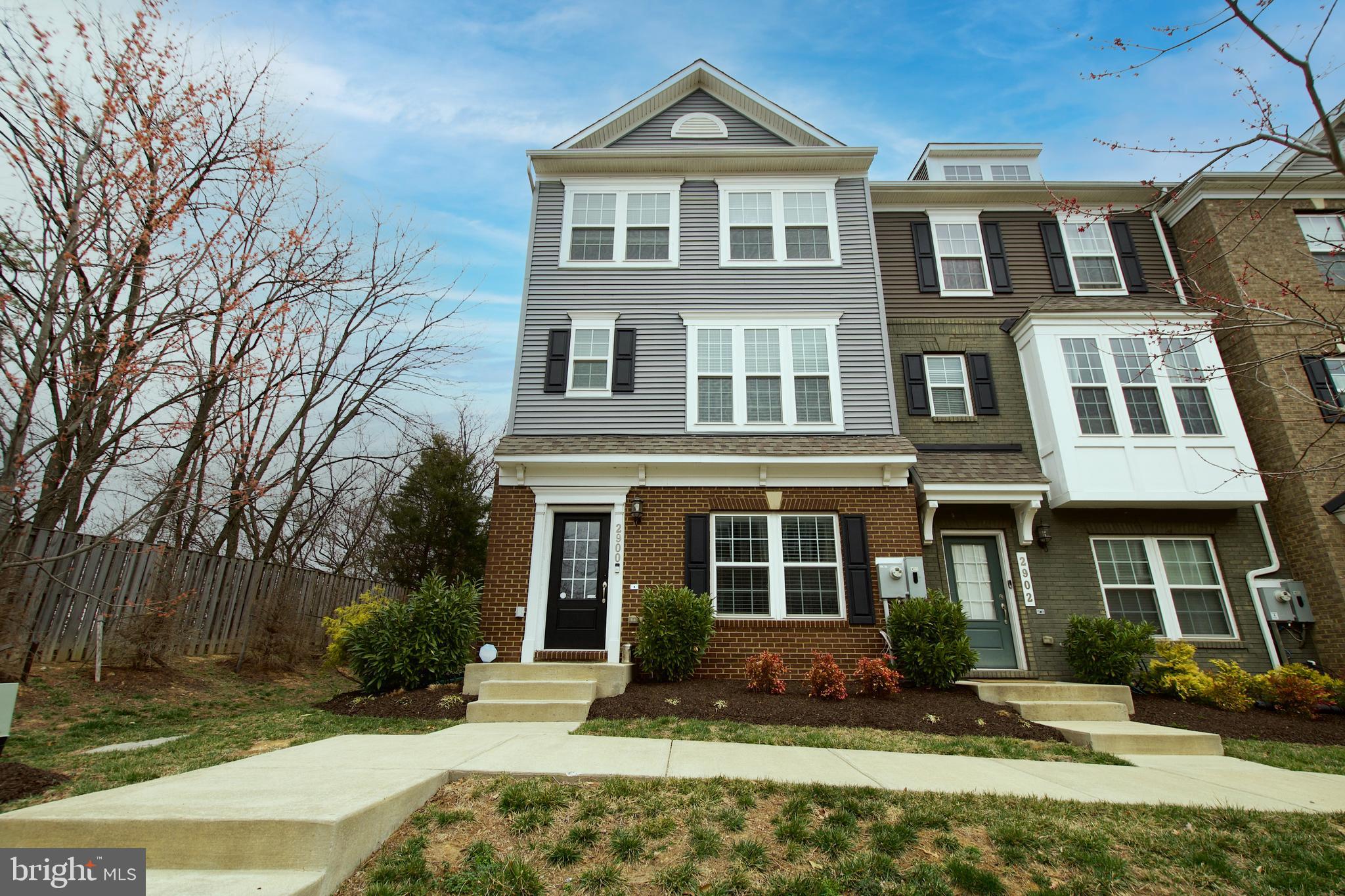 2900 PINEBROOK ROAD