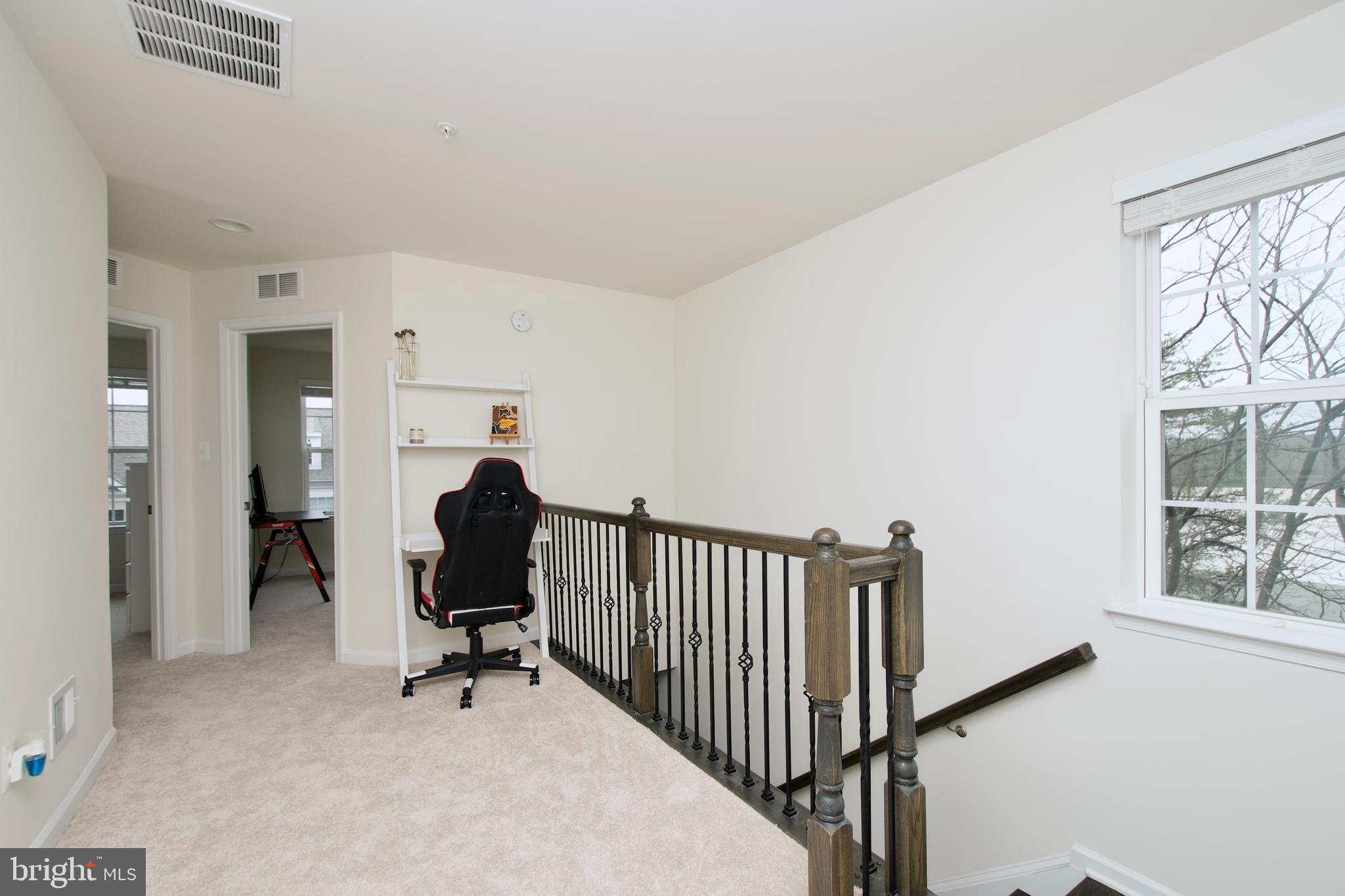 2900 PINEBROOK ROAD