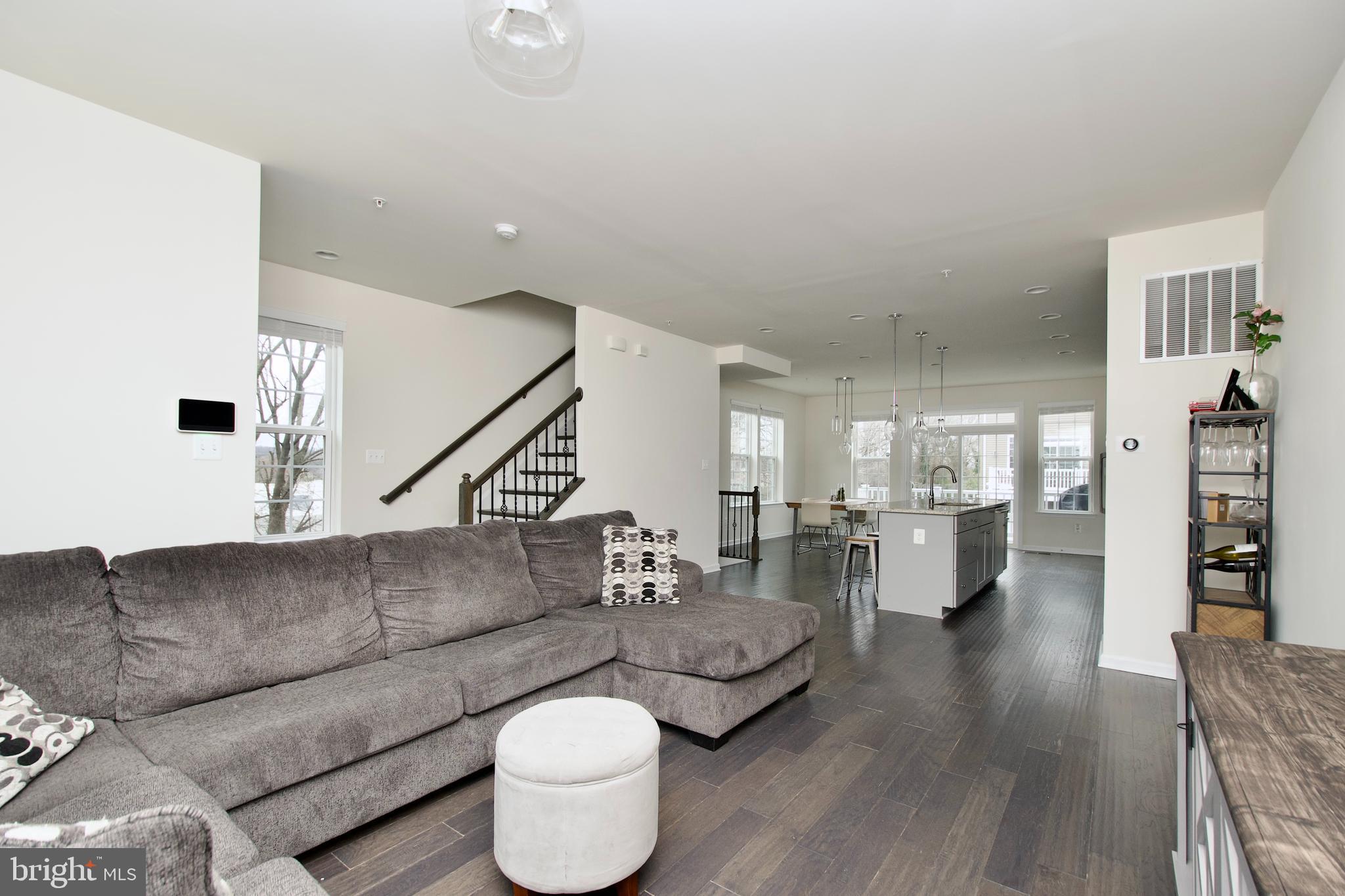 2900 PINEBROOK ROAD