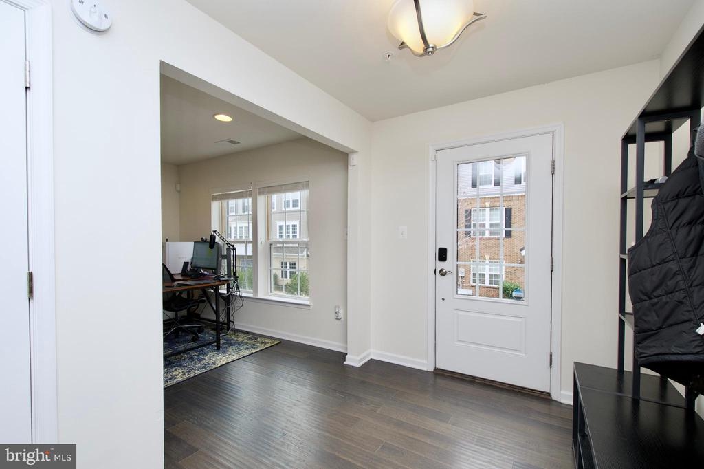 2900 PINEBROOK ROAD