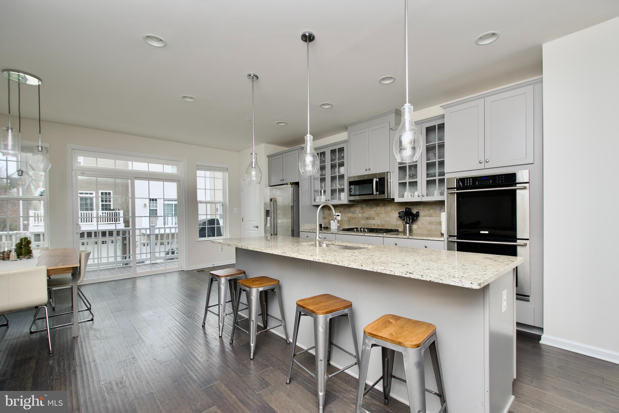 2900 PINEBROOK ROAD