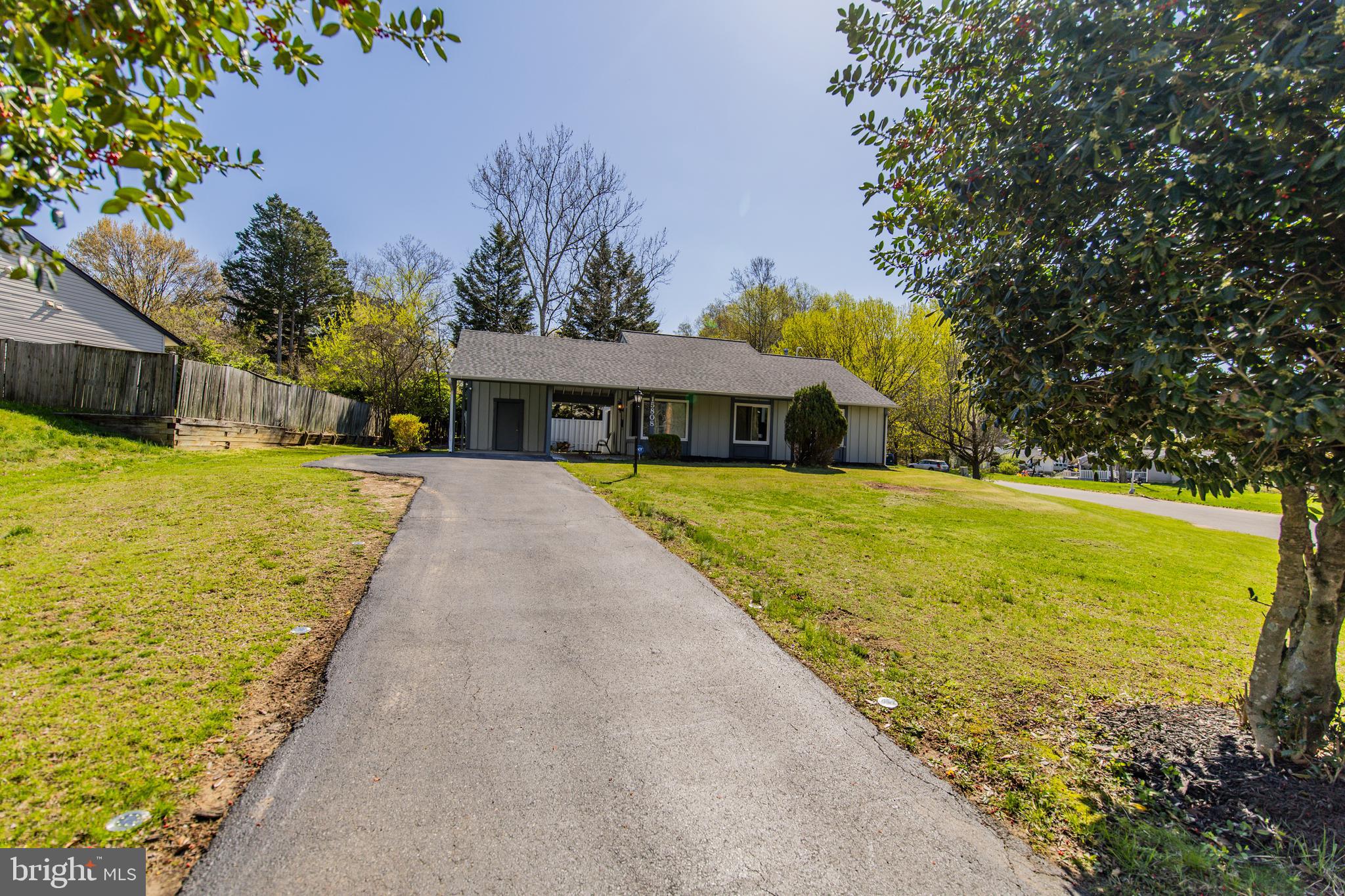 15808 PERKINS LANE