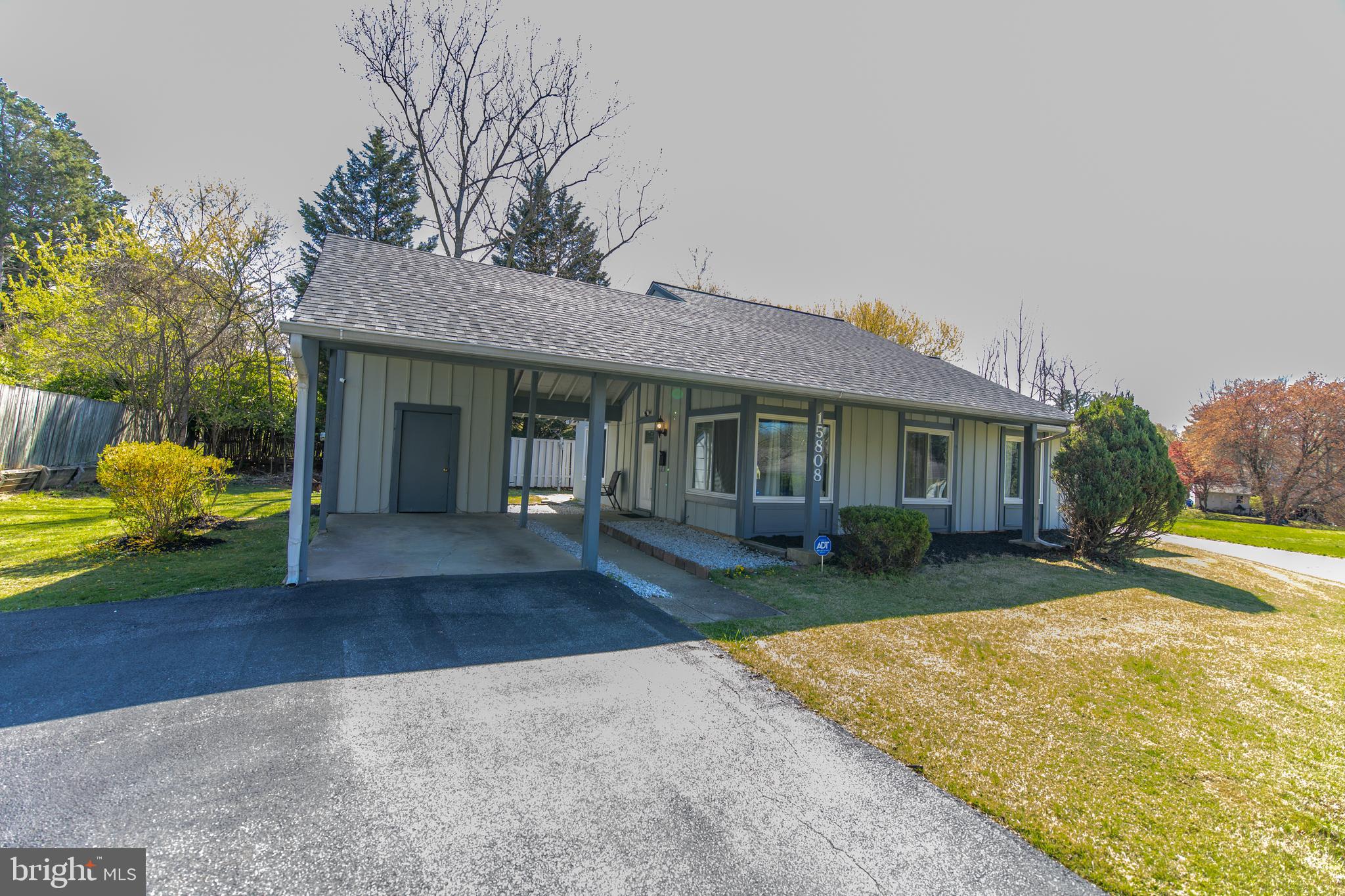 15808 PERKINS LANE