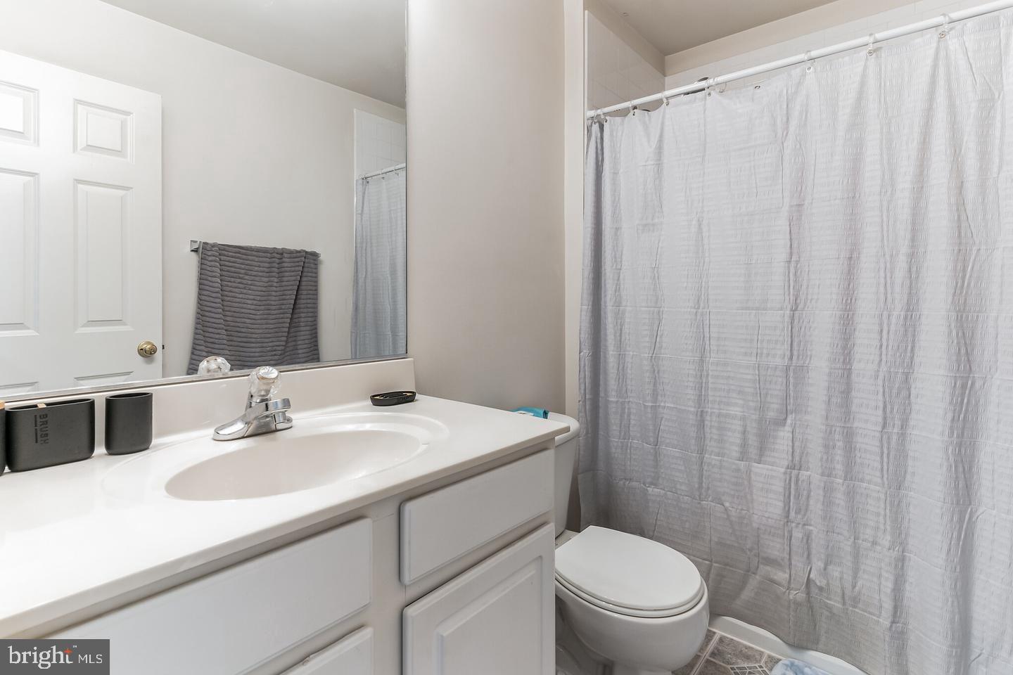 2213 HERRING CREEK DR