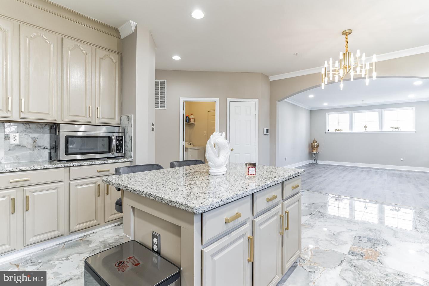 2213 HERRING CREEK DR