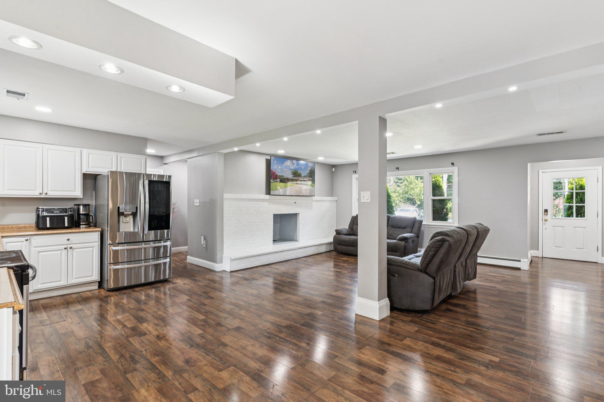 12333 Lanham Severn Rd