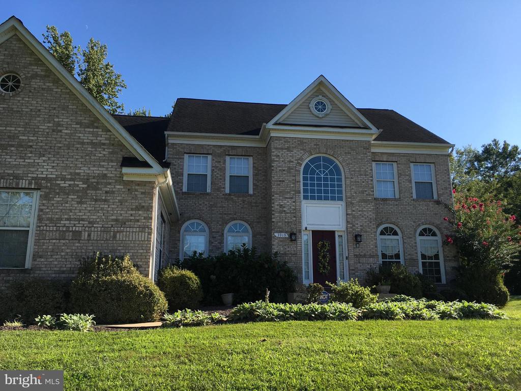 3919 WOODREED DRIVE