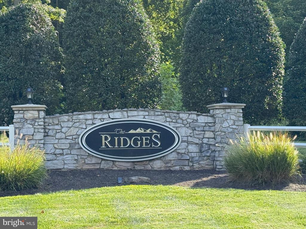 3919 WOODREED DRIVE