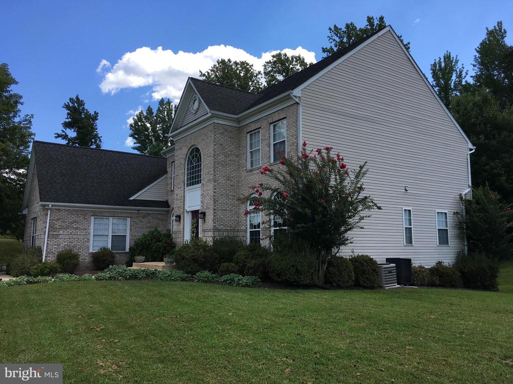 3919 WOODREED DRIVE