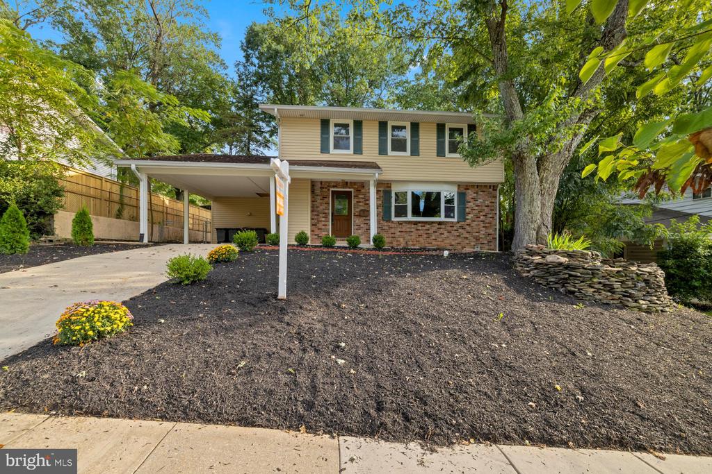 210 LASTNER LANE