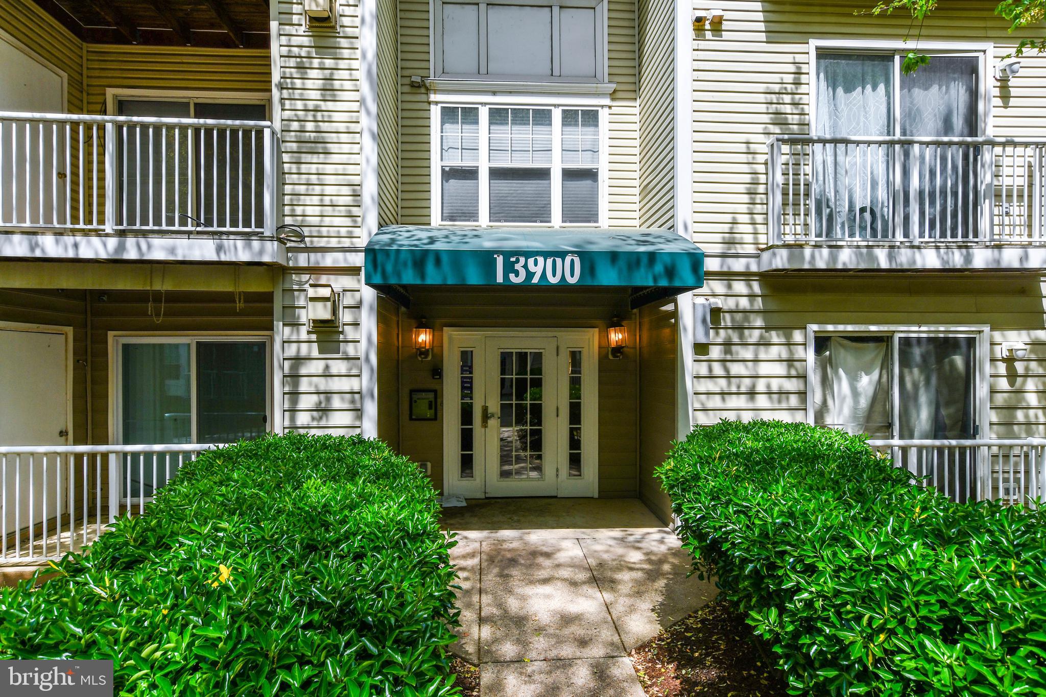 13900 FARNSWORTH LANE 4303