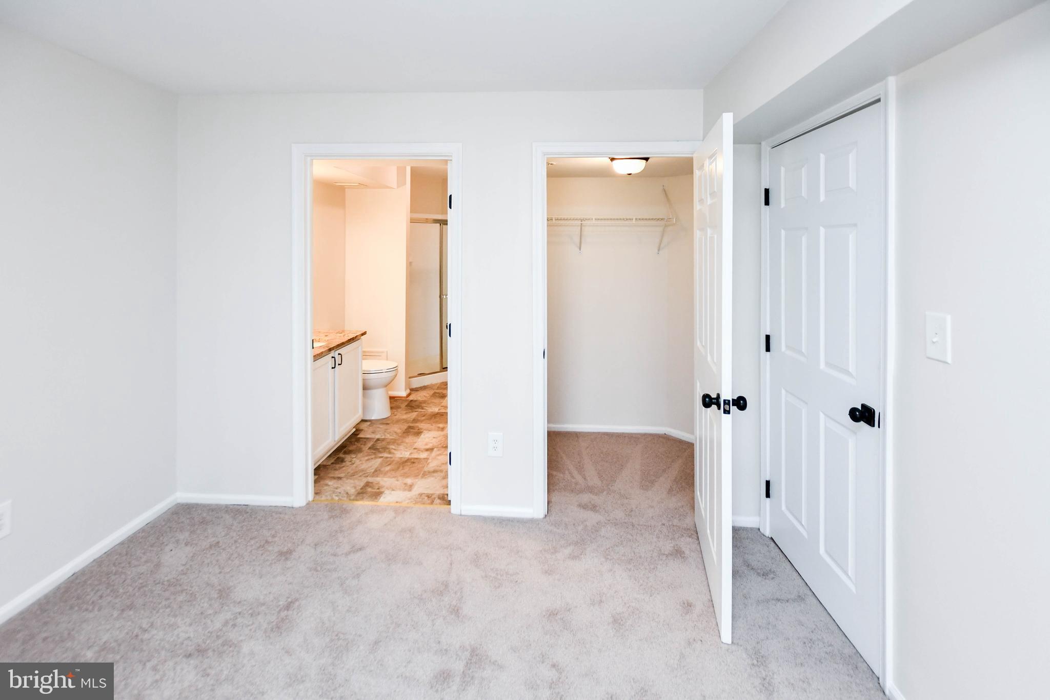 13900 FARNSWORTH LANE 4303