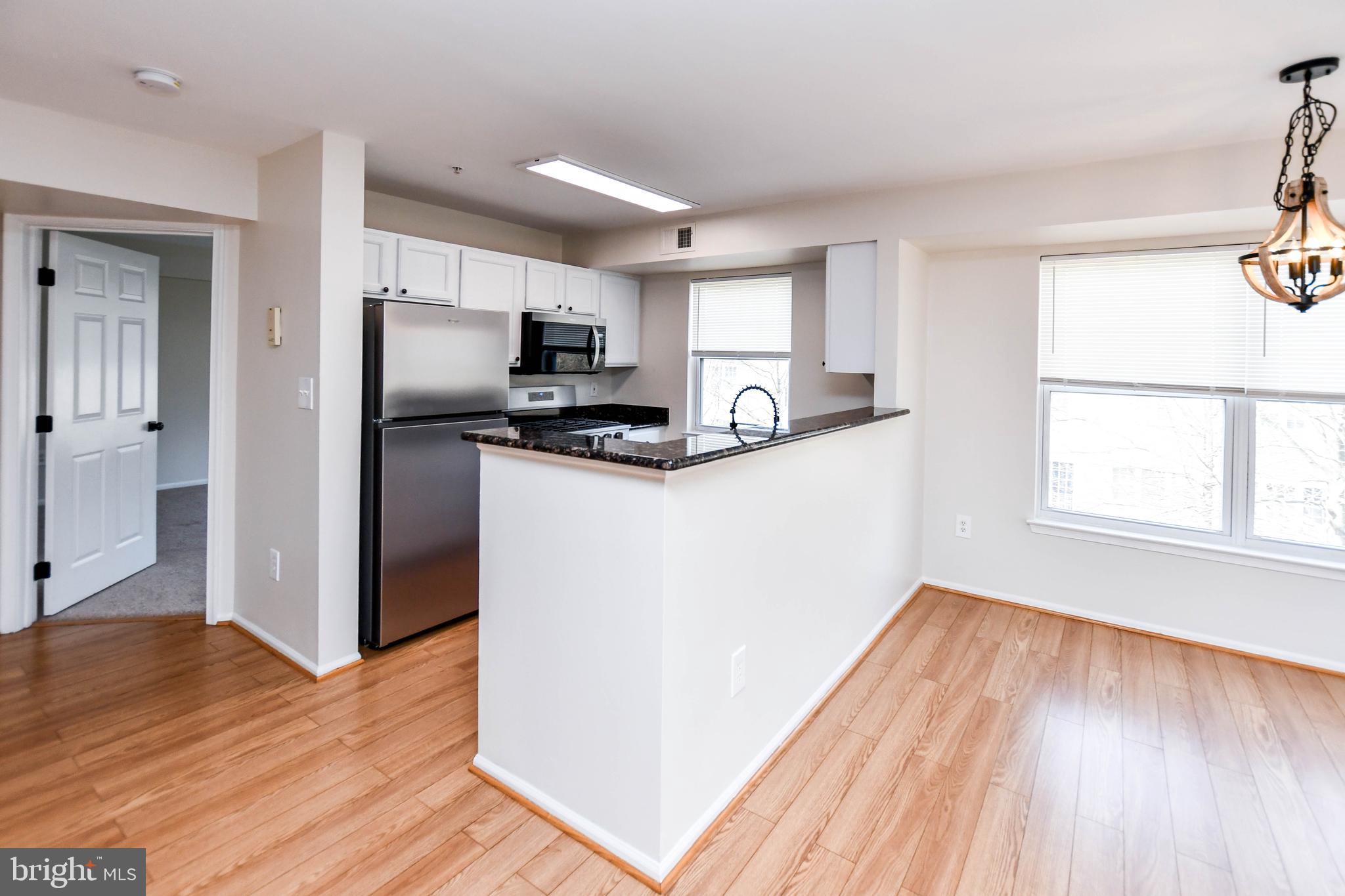 13900 FARNSWORTH LANE 4303