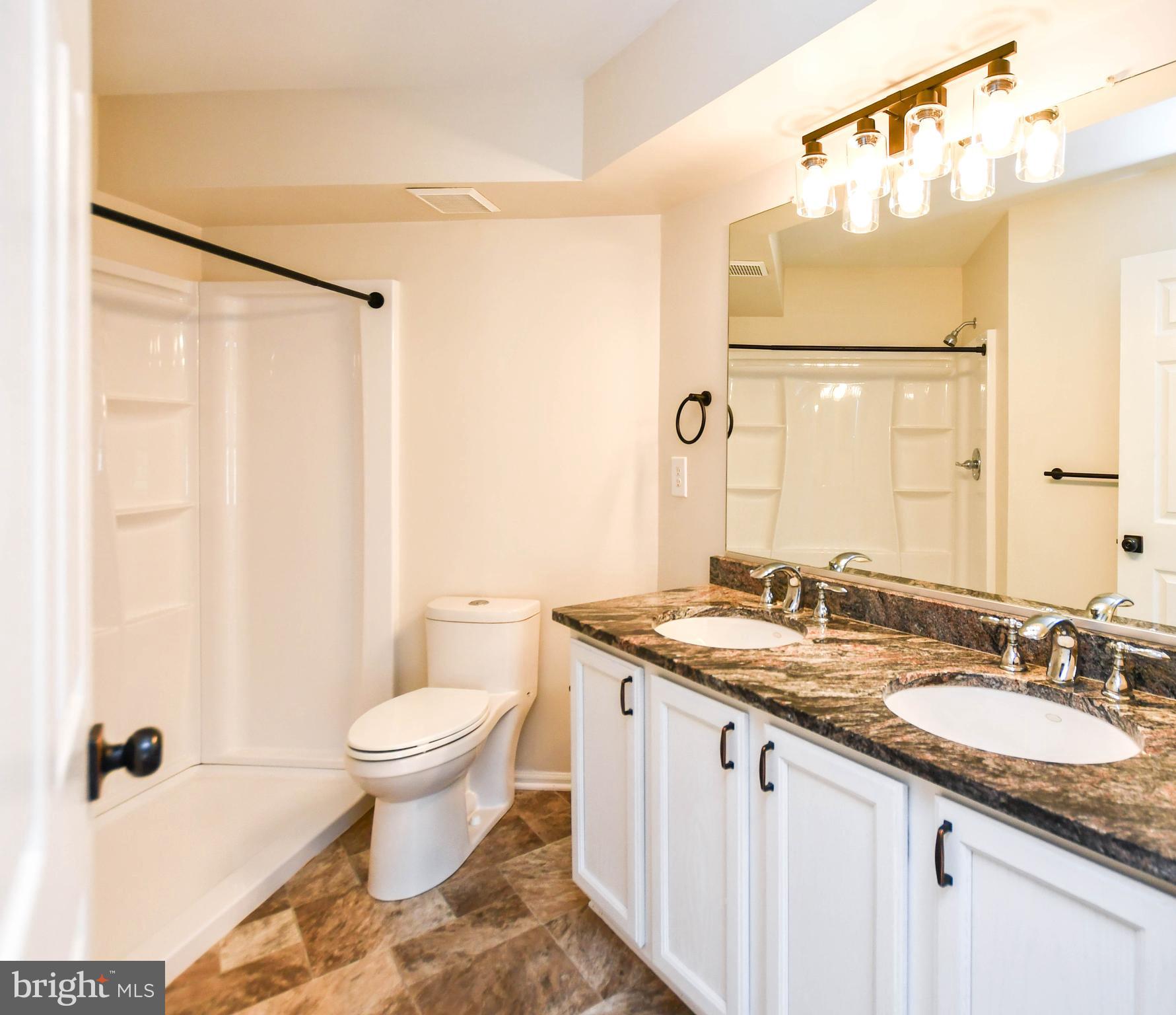 13900 FARNSWORTH LANE 4303