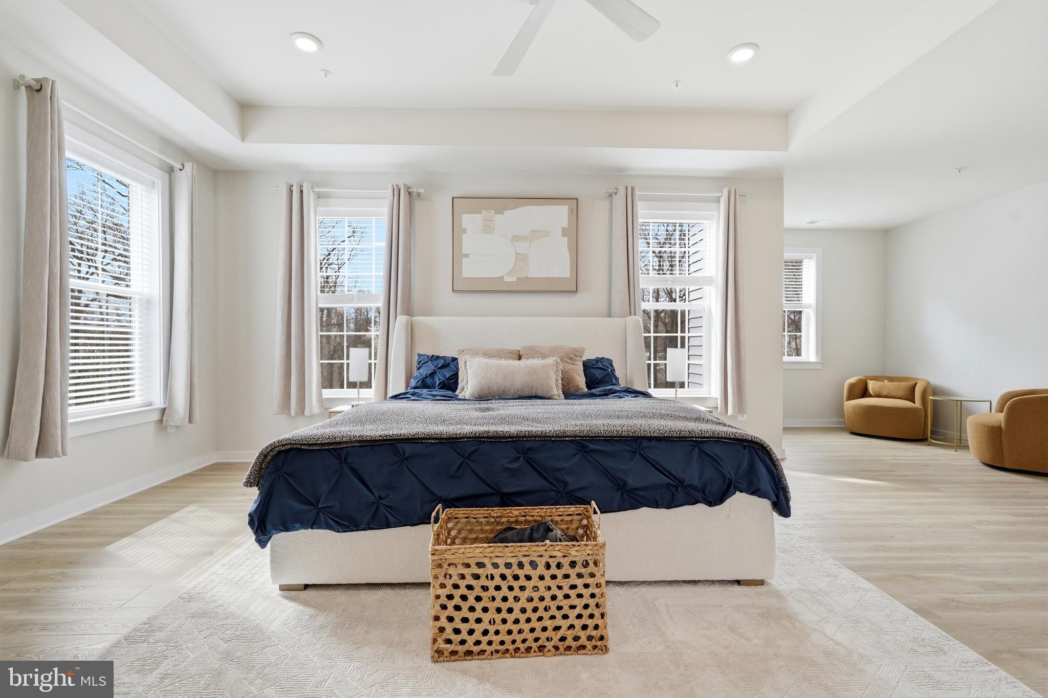 6829 FOUNTAIN PARK DRIVE