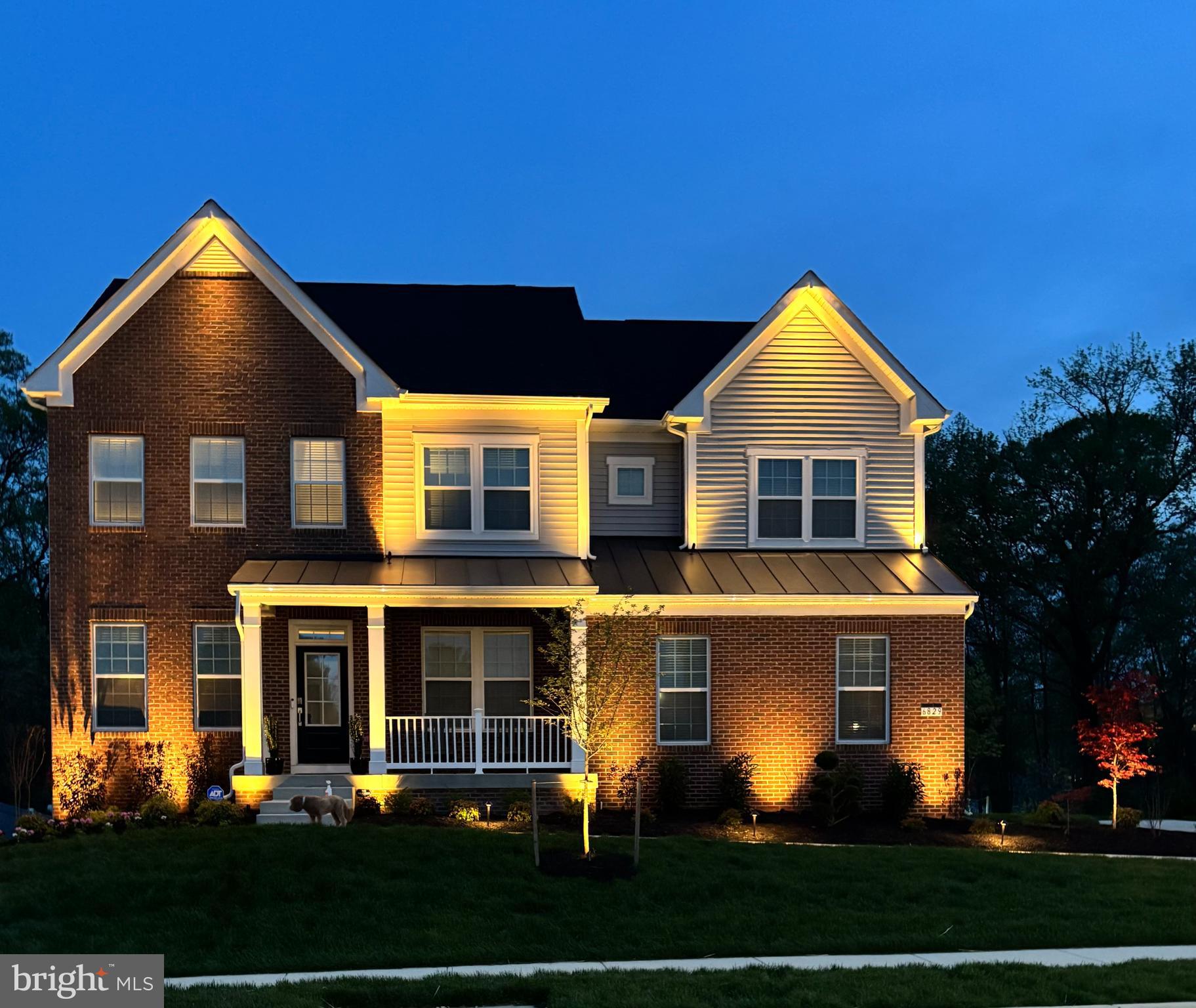 6829 FOUNTAIN PARK DRIVE