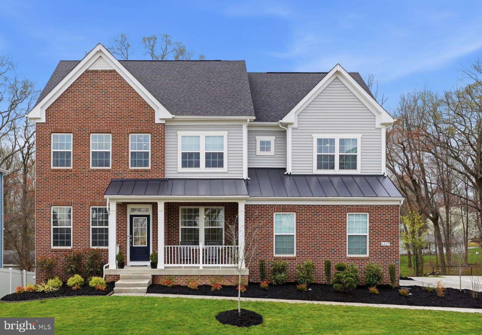 6829 FOUNTAIN PARK DRIVE