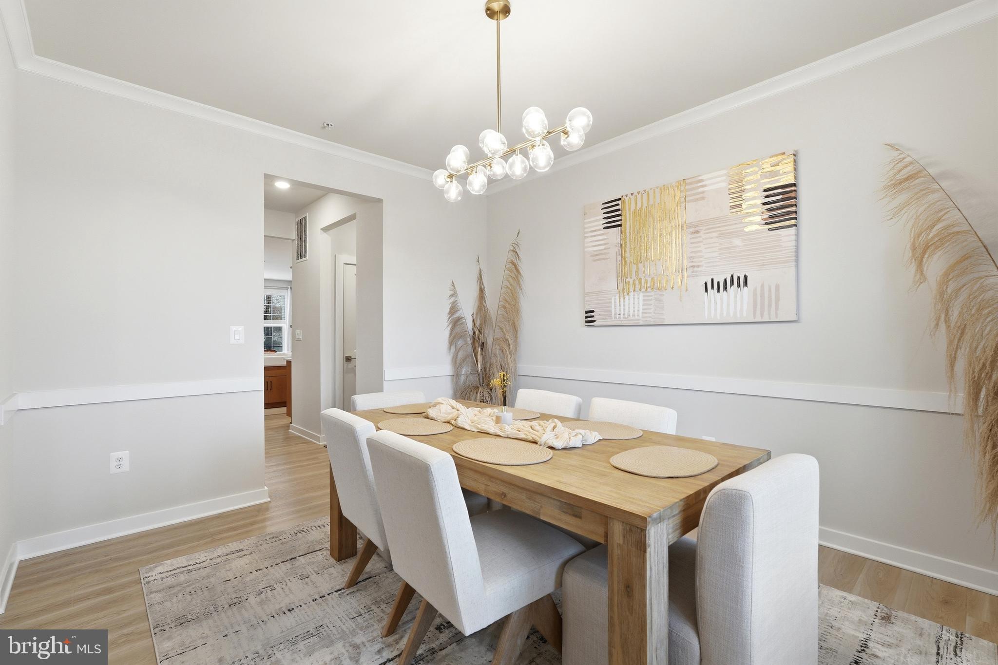 6829 FOUNTAIN PARK DRIVE