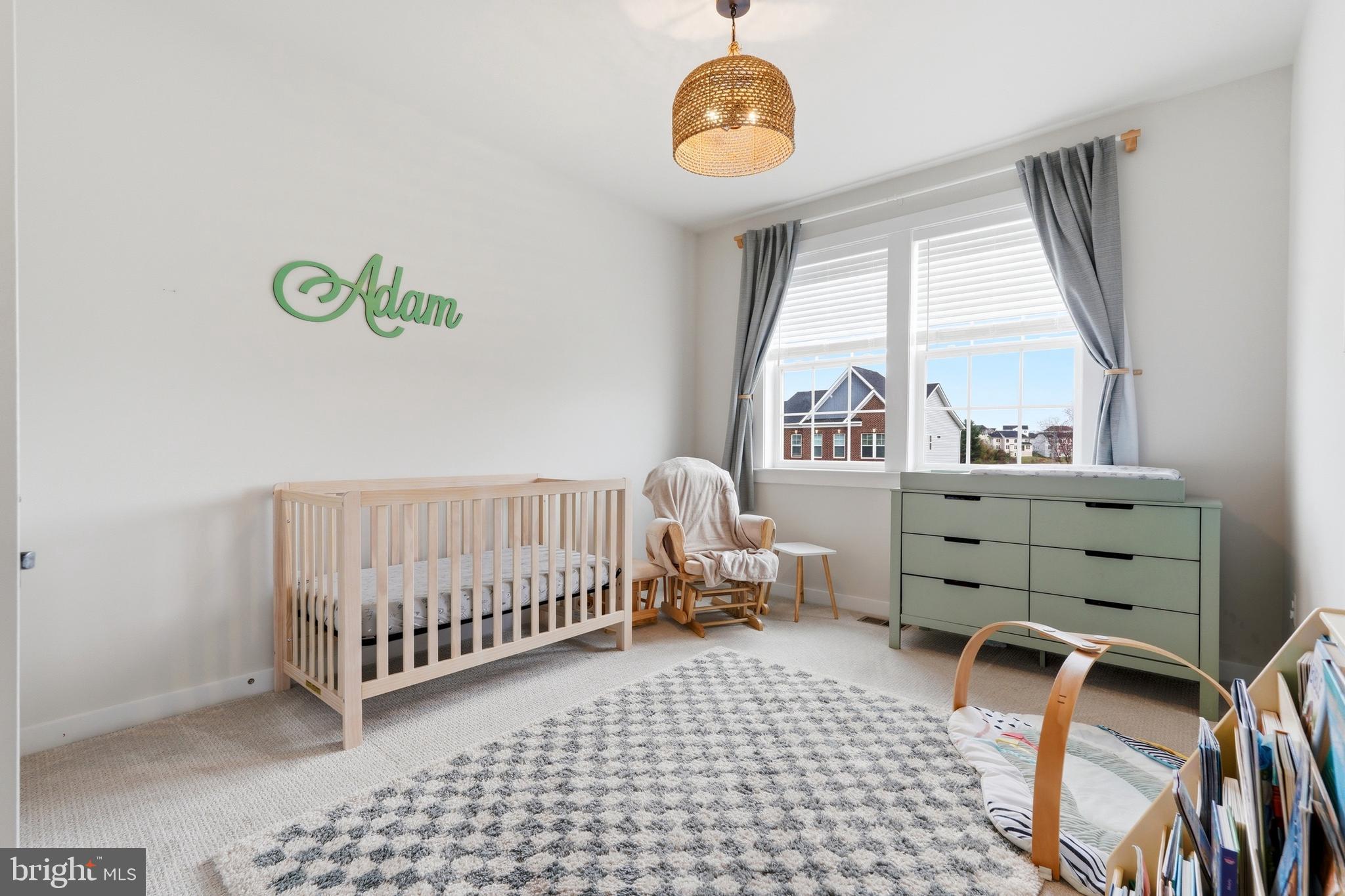 6829 FOUNTAIN PARK DRIVE