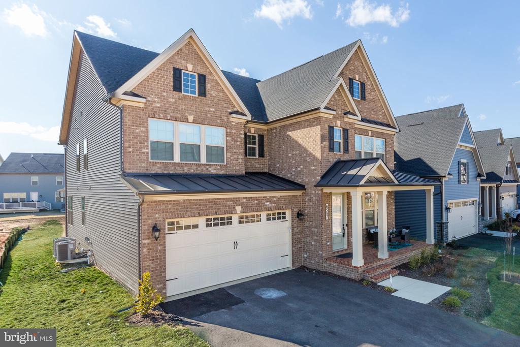 6547 CLUBHOUSE DRIVE