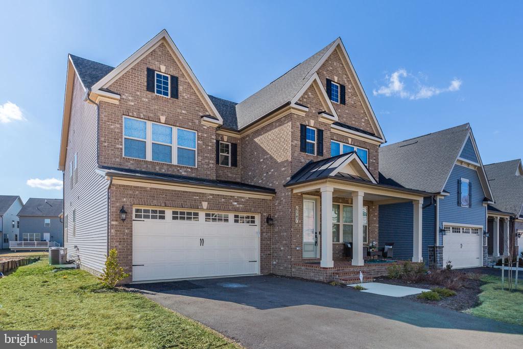 6547 CLUBHOUSE DRIVE