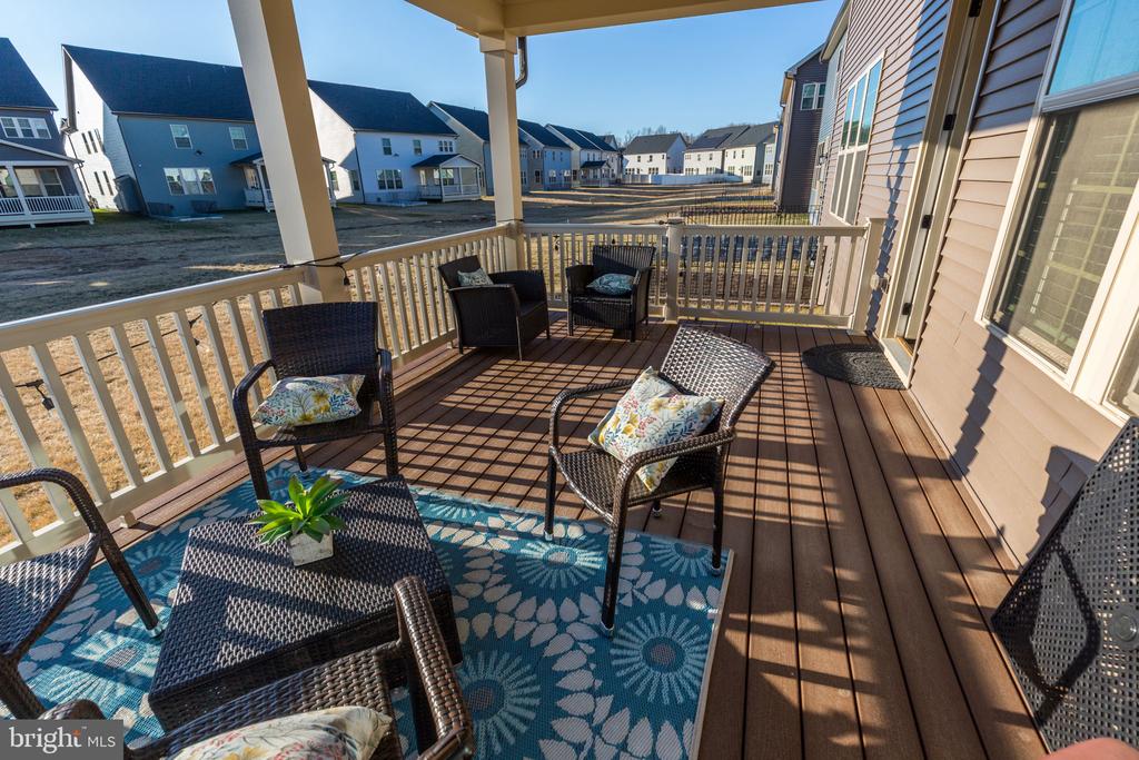 6547 CLUBHOUSE DRIVE