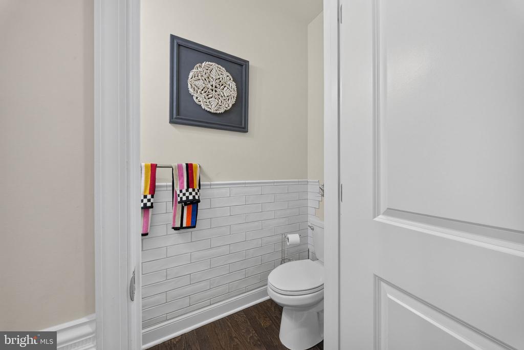 3803 PENTLAND HILLS DRIVE
