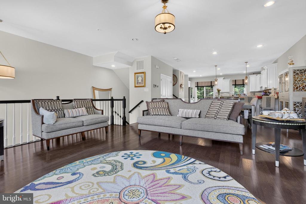 3803 PENTLAND HILLS DRIVE