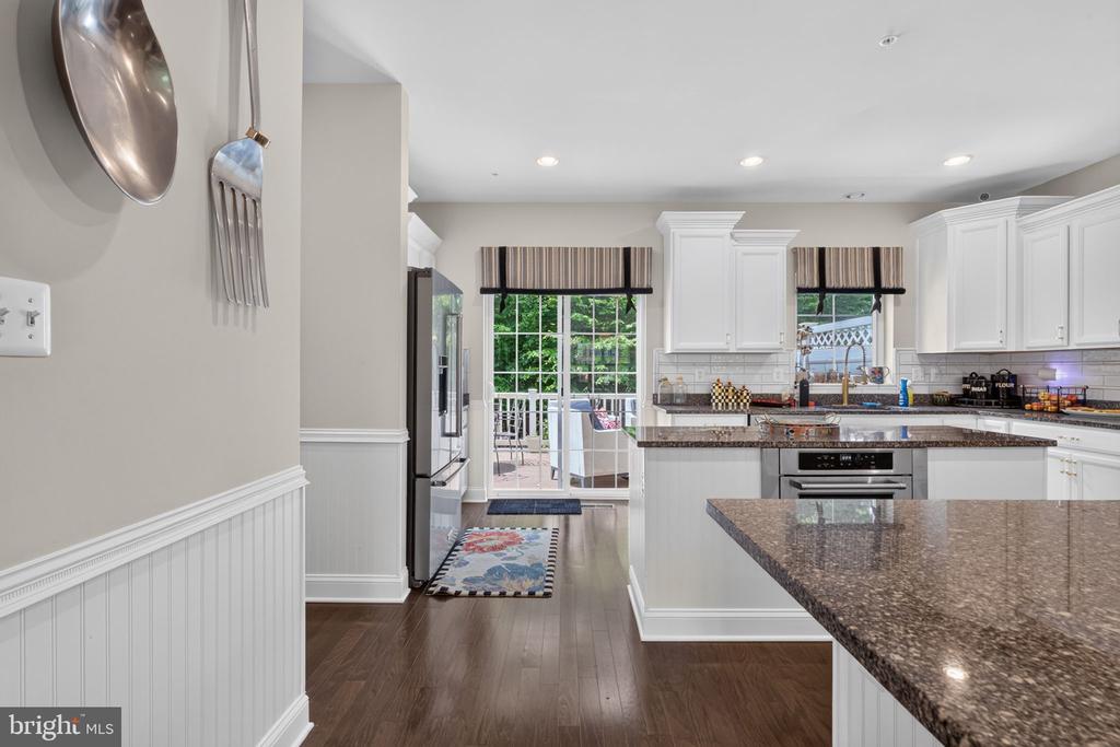 3803 PENTLAND HILLS DRIVE