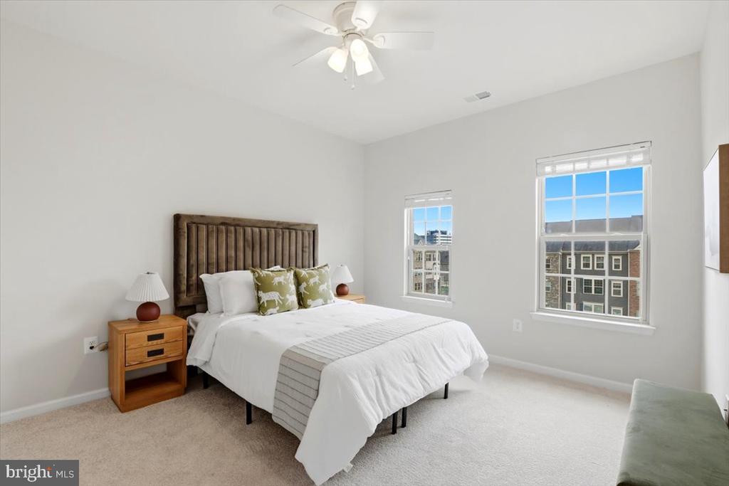 10102 DORSEY LANE