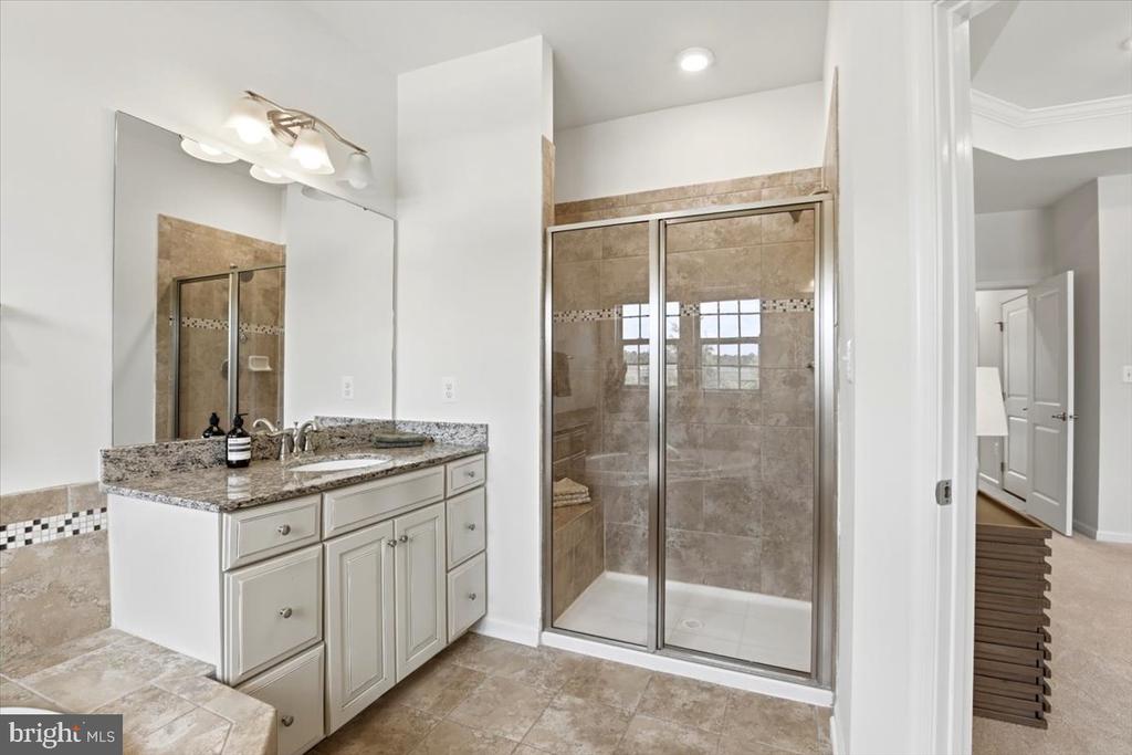 10102 DORSEY LANE