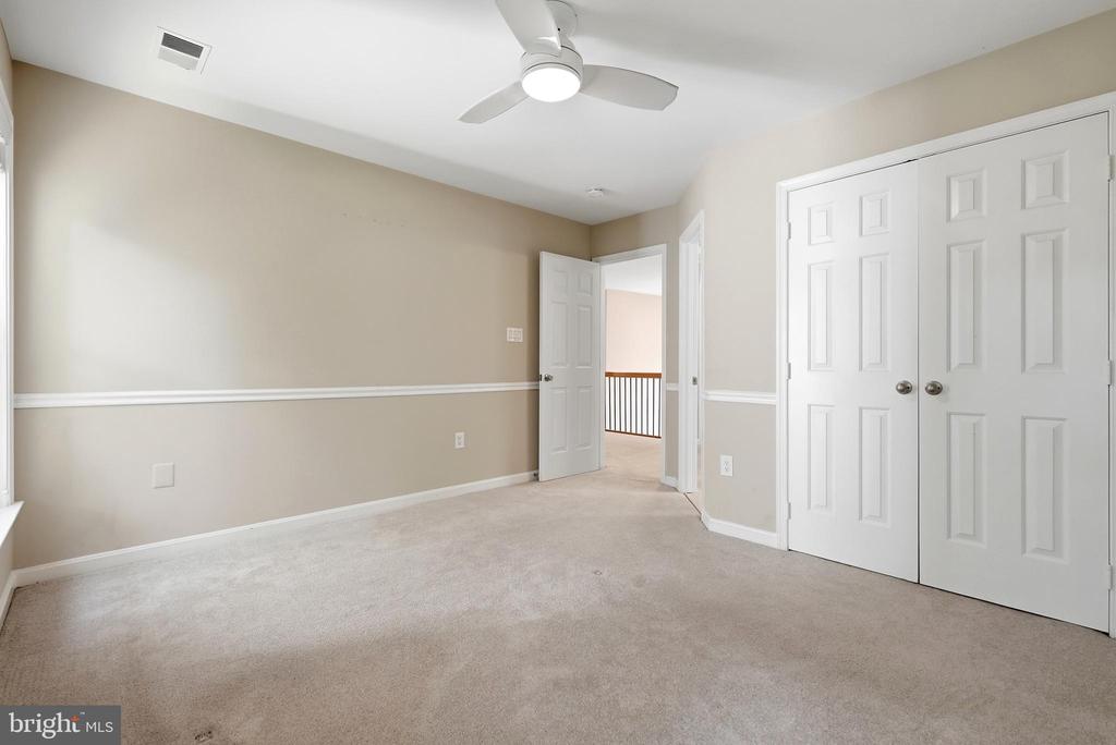 12106 QUICK FOX LANE