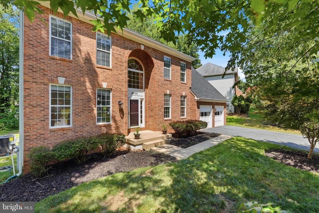 12106 QUICK FOX LANE