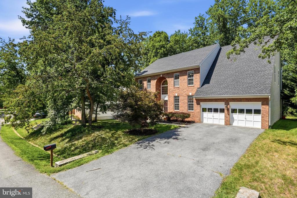 12106 QUICK FOX LANE