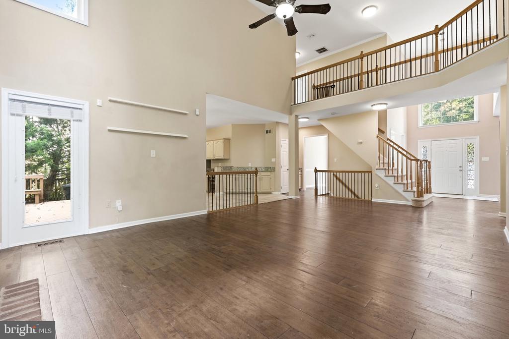 12106 QUICK FOX LANE