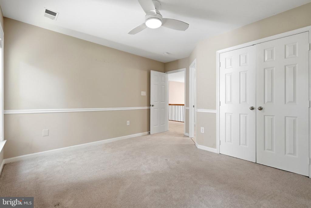 12106 QUICK FOX LANE