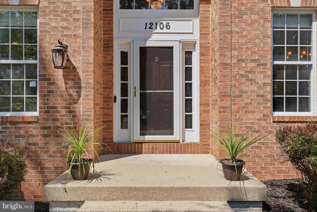 12106 QUICK FOX LANE