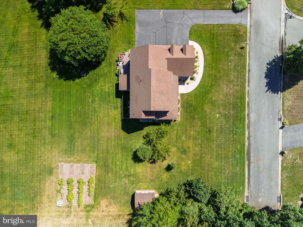 27524 DERBY DRIVE