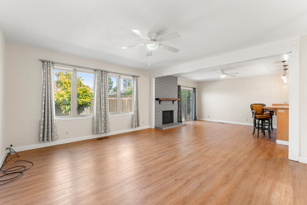 685 FARAONE Drive