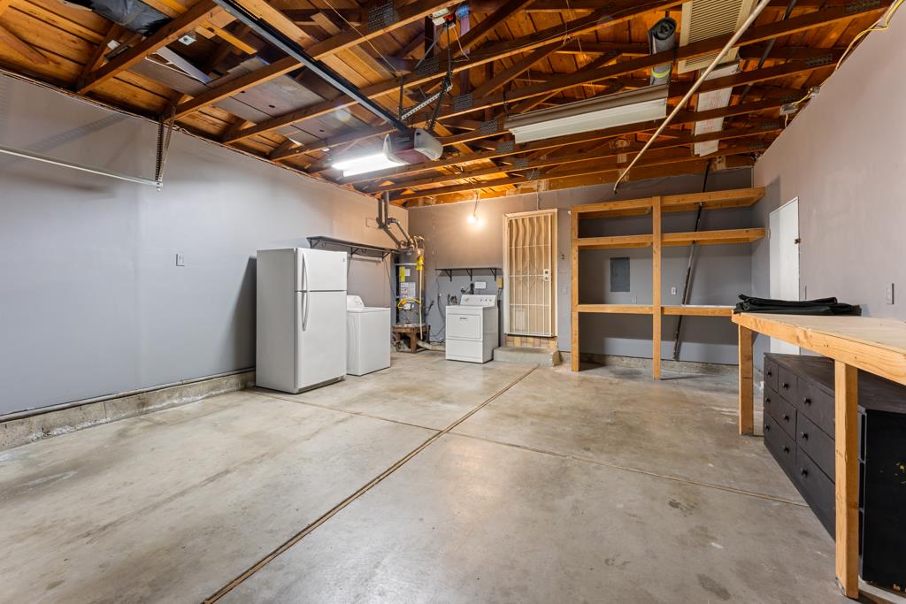 685 FARAONE Drive