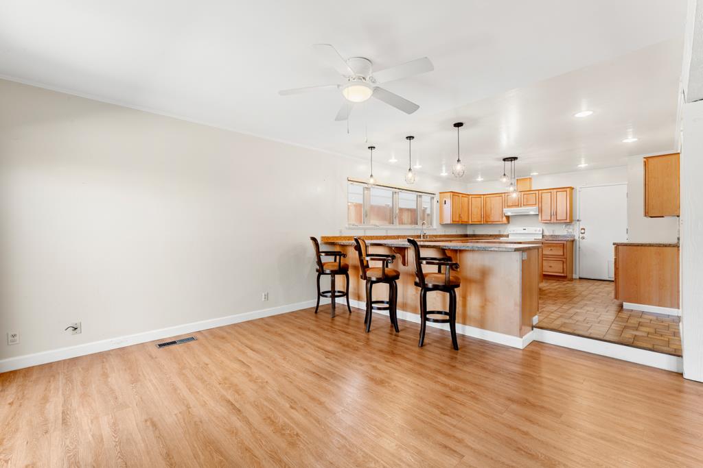 685 FARAONE Drive