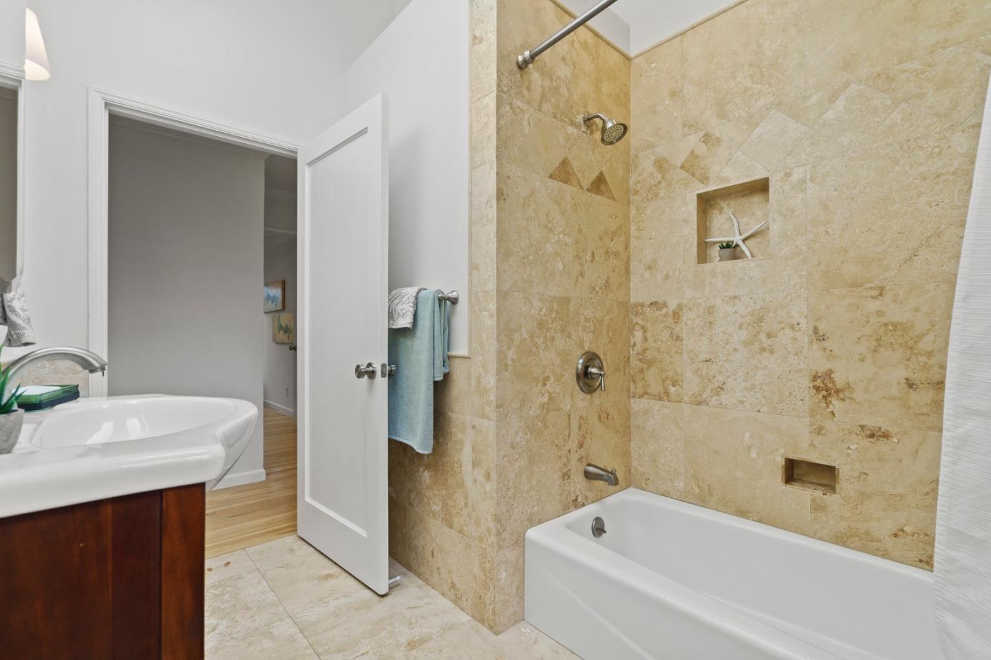 316 Mckendry DR