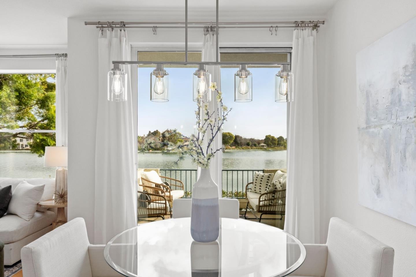 300 Baltic CIR 306