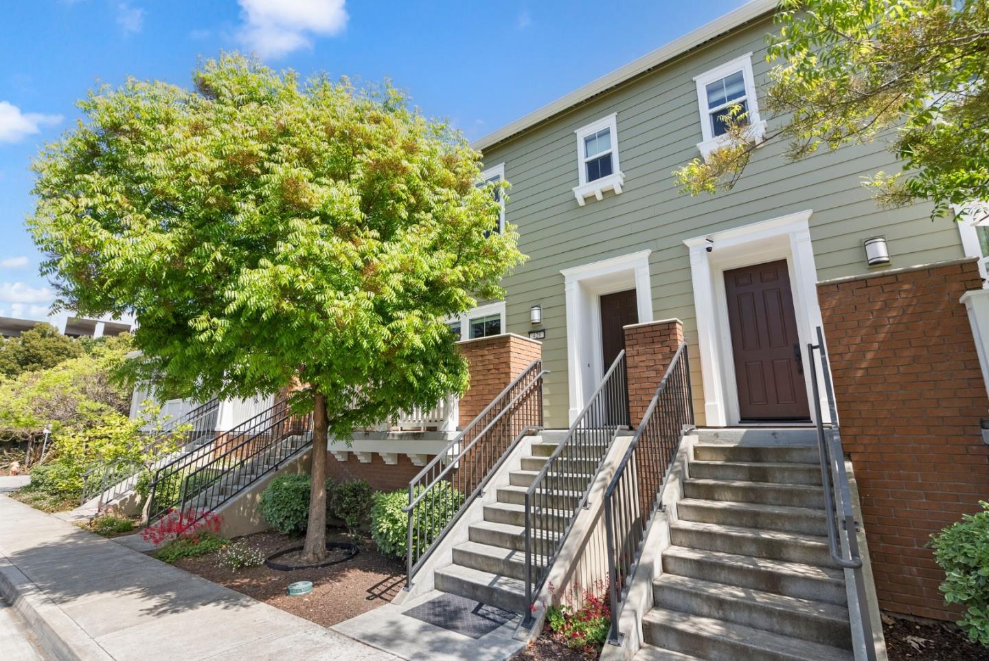428 Derby AVE