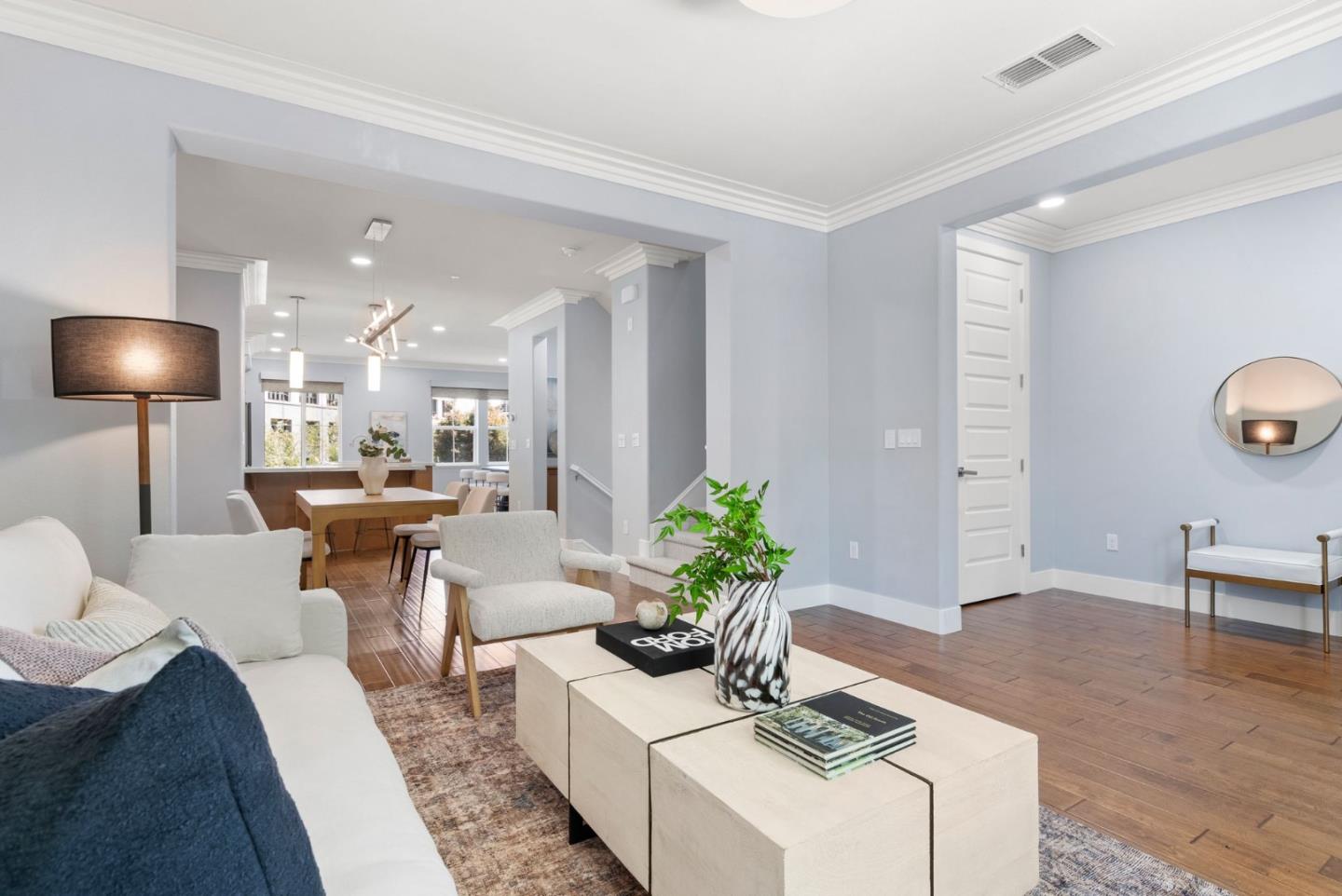 428 Derby AVE